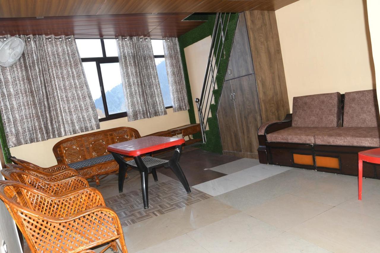 Hotel Mountain View And Rooftop Restaurant Pithoragarh Bagian luar foto