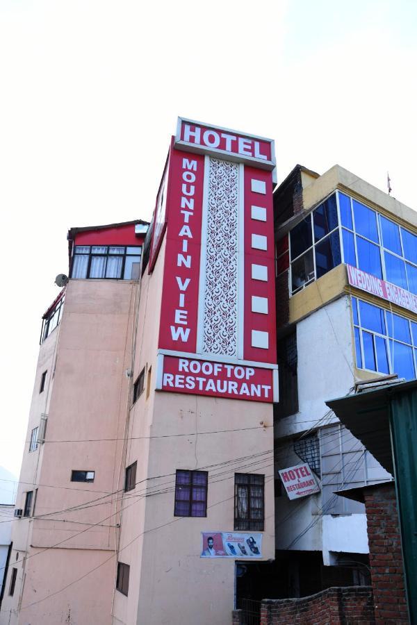 Hotel Mountain View And Rooftop Restaurant Pithoragarh Bagian luar foto