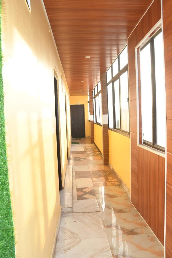 Hotel Mountain View And Rooftop Restaurant Pithoragarh Bagian luar foto
